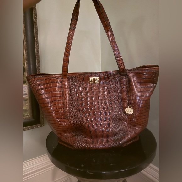 BRAHMIN Annika Extra Large Tote  LIKE NEW! - Picture 2 of 15